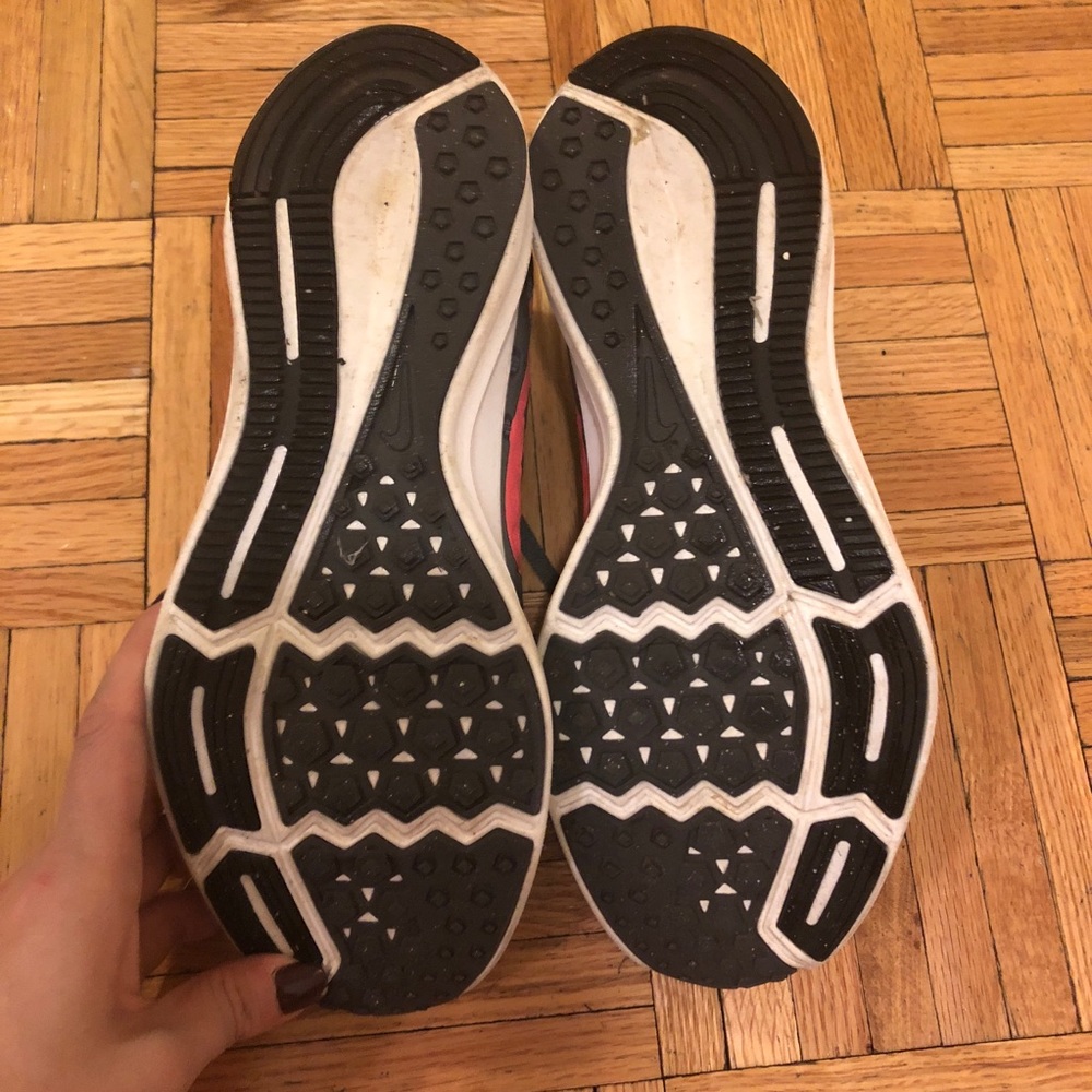 NIKE Downshifter 7 • Size 9 ✔️ Gently Worn - Picture 6 of 8